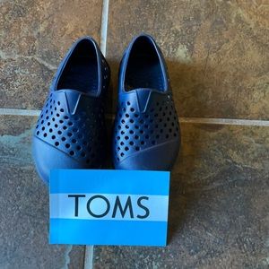 Blue, white soled Play shoes